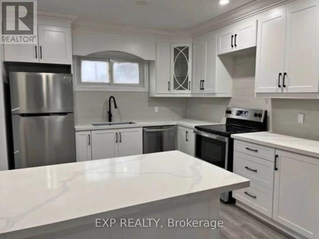 Building Photo - 5051 Huron St