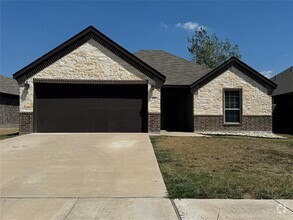 Building Photo - 8805 Kiowa Dr