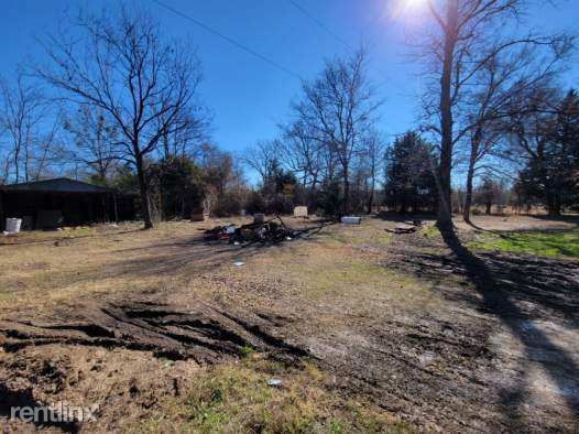 Building Photo - 2 br, 1 bath House - 725 CR 2331