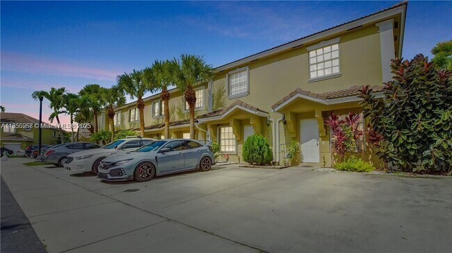 Foto del edificio - 340 SW 121st Terrace