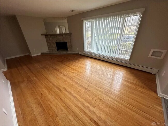 Foto del edificio - 624 Ruth Ave