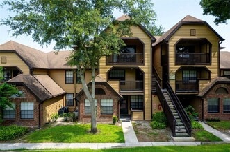 Building Photo - 420 Forestway Cir