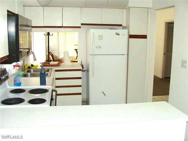 Foto del edificio - 857 Reef Point Cir