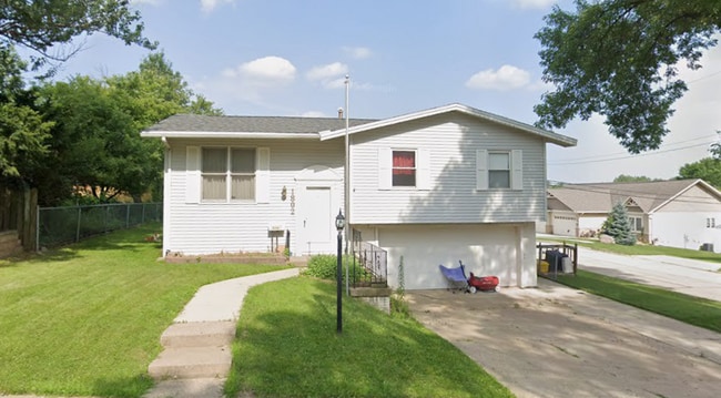 Building Photo - 1802 Key Way Dr