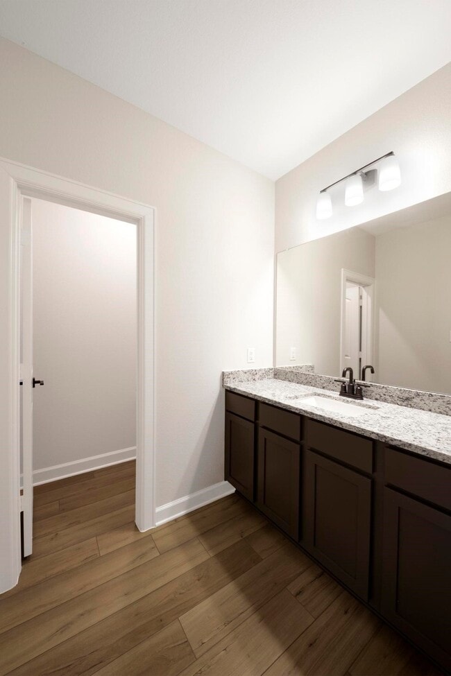 Foto del edificio - 6151 White Spruce Dr