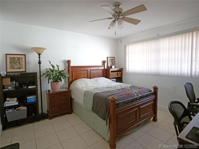 Foto del edificio - 3601 NE 170th St