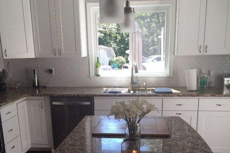 Kitchen - 998 Generals Hwy