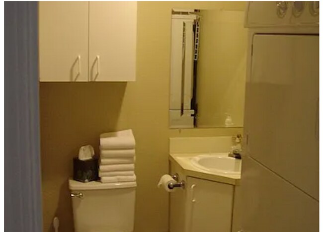 Foto del edificio - 2264 Maplewood Dr S