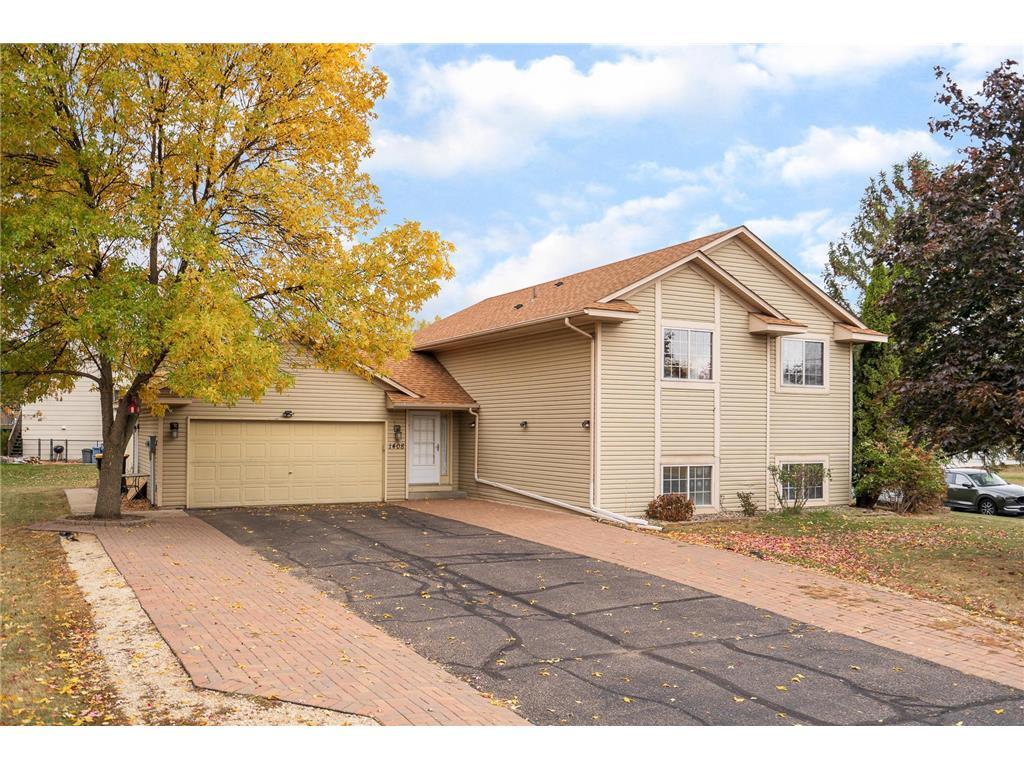 1408 Thistle Ln, Shakopee, MN 55379 House Rental in Shakopee, MN