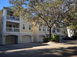 Building Photo - 60 Fenwick Hall Allee