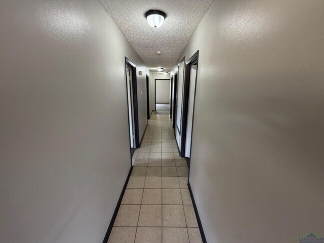 Foto del edificio - 3109 Dundee Rd