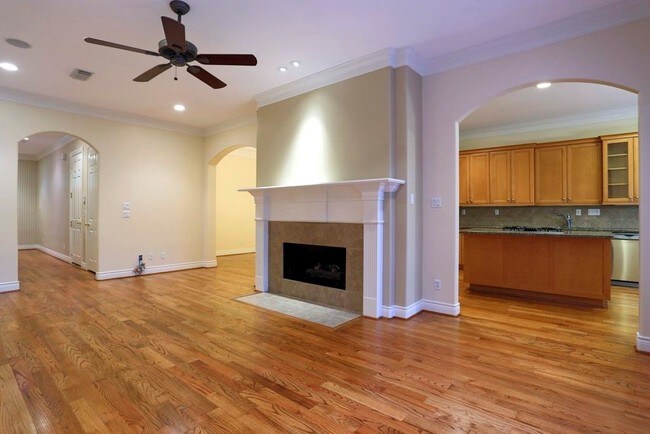 Foto del edificio - 4020 Gramercy St