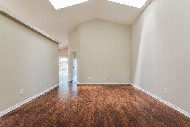 Foto del edificio - 1033 Shale Trail St