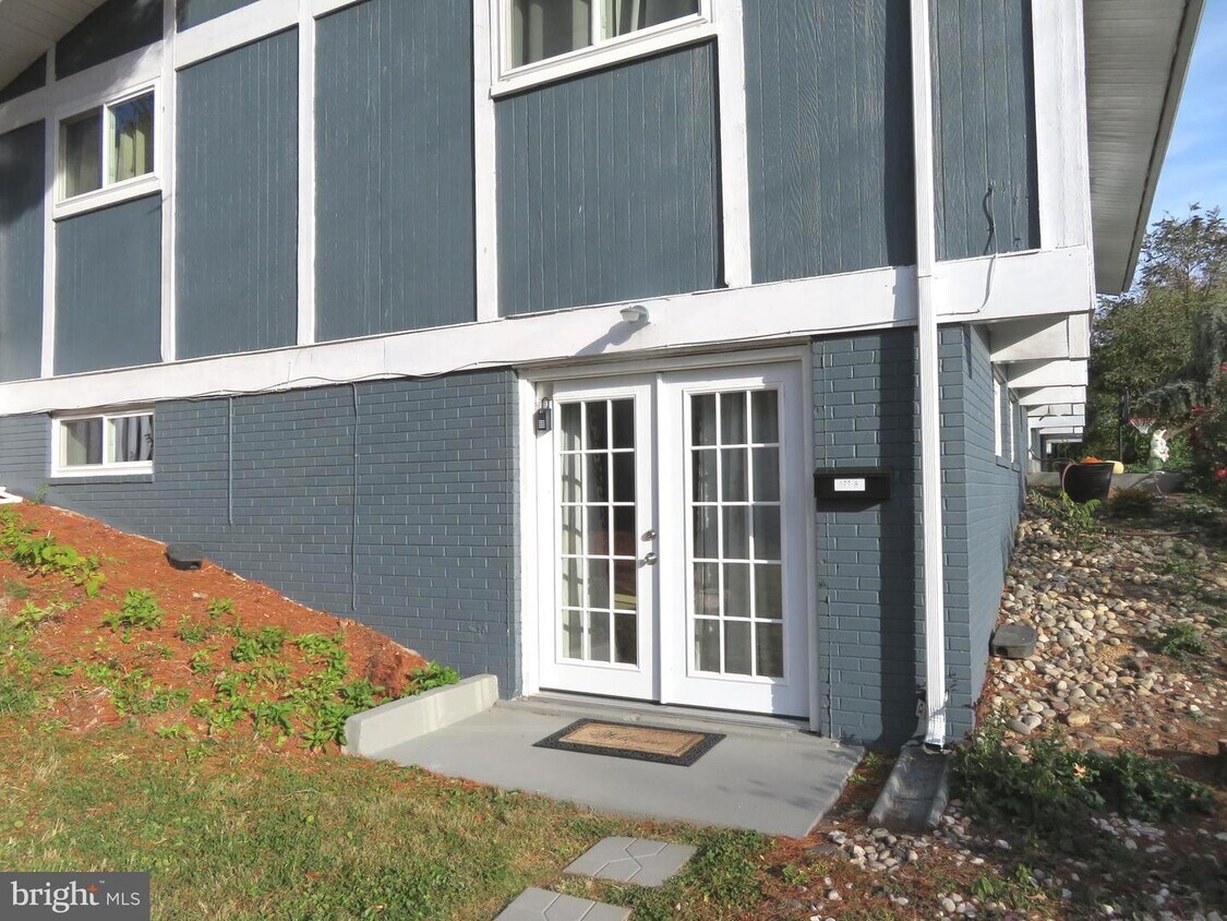 1805 Arcola Ave, Silver Spring, MD 20902 House Rental in Silver