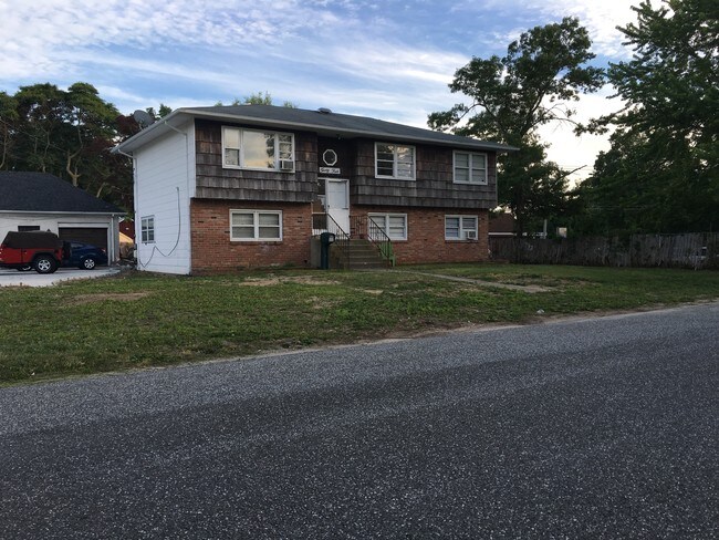 Great Location - 34 Wittridge Rd