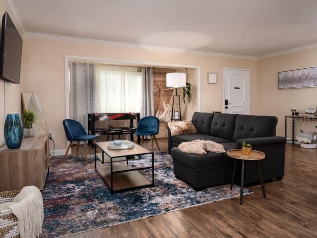 Foto del edificio - 1425 NE 13th St