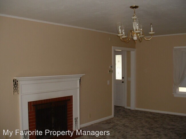 Building Photo - 4 br, 2 bath House - 960 2nd Ave.