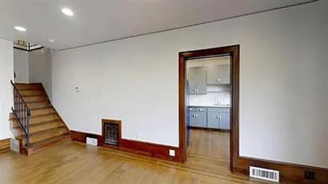 Foto del edificio - 3273 Kempton Ave