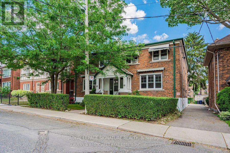 Primary Photo - 95 Braemar Ave