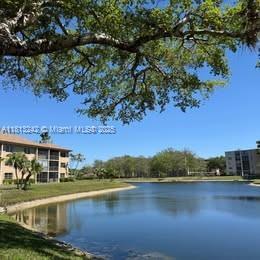 Foto del edificio - 7960 NW 50th St