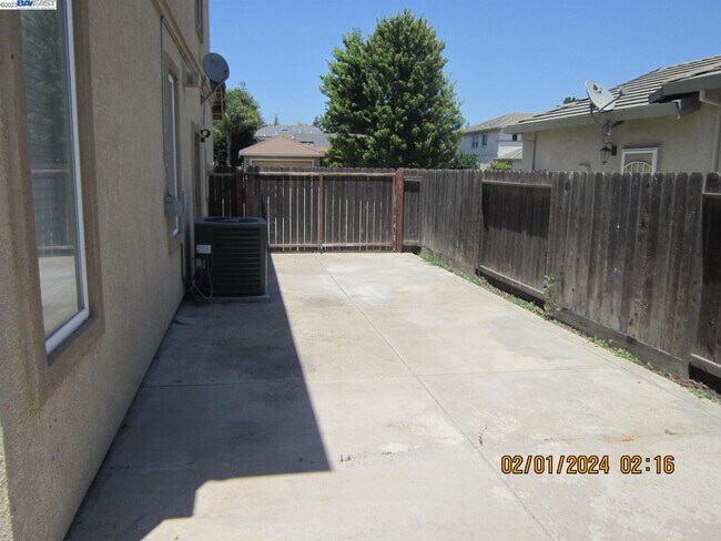 Building Photo - 1778 Daniel Dr