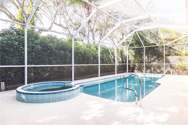 Foto del edificio - 869 Island Club Square