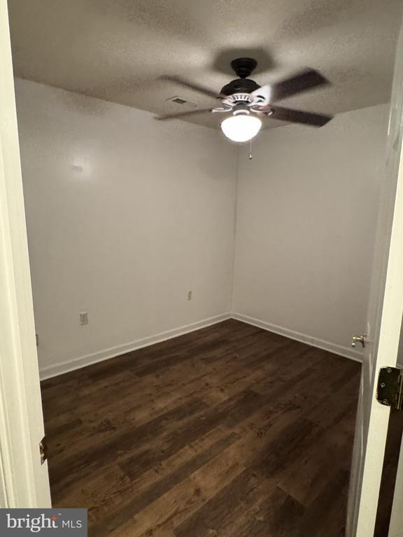 Foto del edificio - 10250 Magnolia Grove Dr