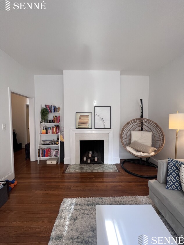 Primary Photo - 20 Ellery St