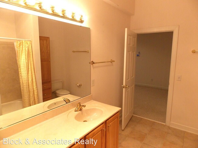 Building Photo - 4 br, 4 bath House - 4800 Ludwell Branch C...