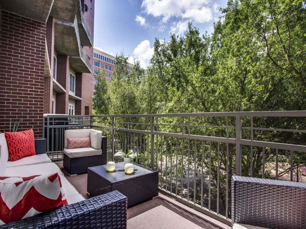 Foto principal - 5055 Addison Cir