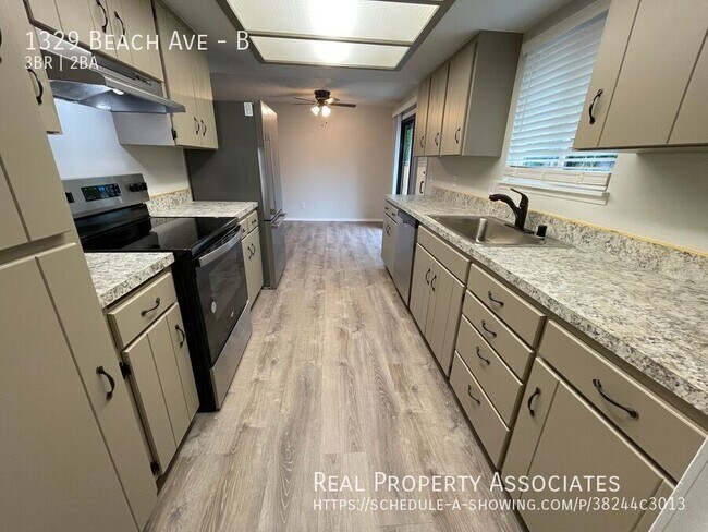 Foto del edificio - 1329 Beach Ave