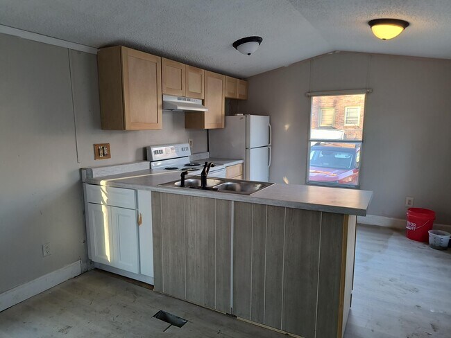 Foto del edificio - 103 Rice Ct