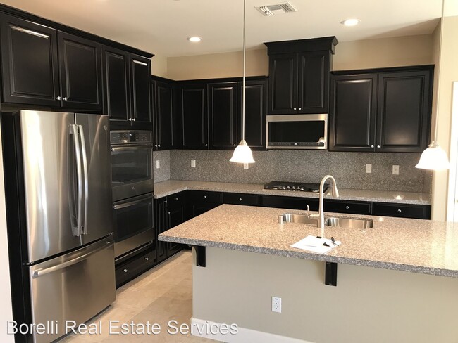 Foto del edificio - 2 br, 2 bath House - 813 Grace Ave.
