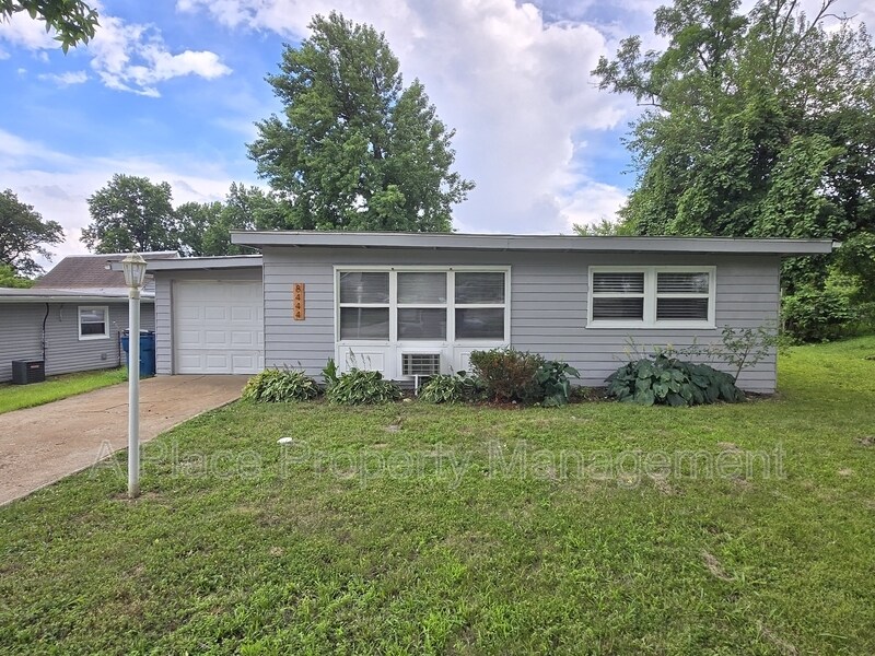 Foto principal - 8444 Engler Ave