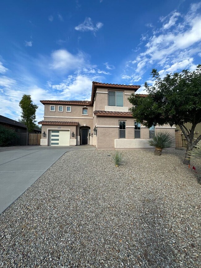 Building Photo - 29855 N 71st Dr