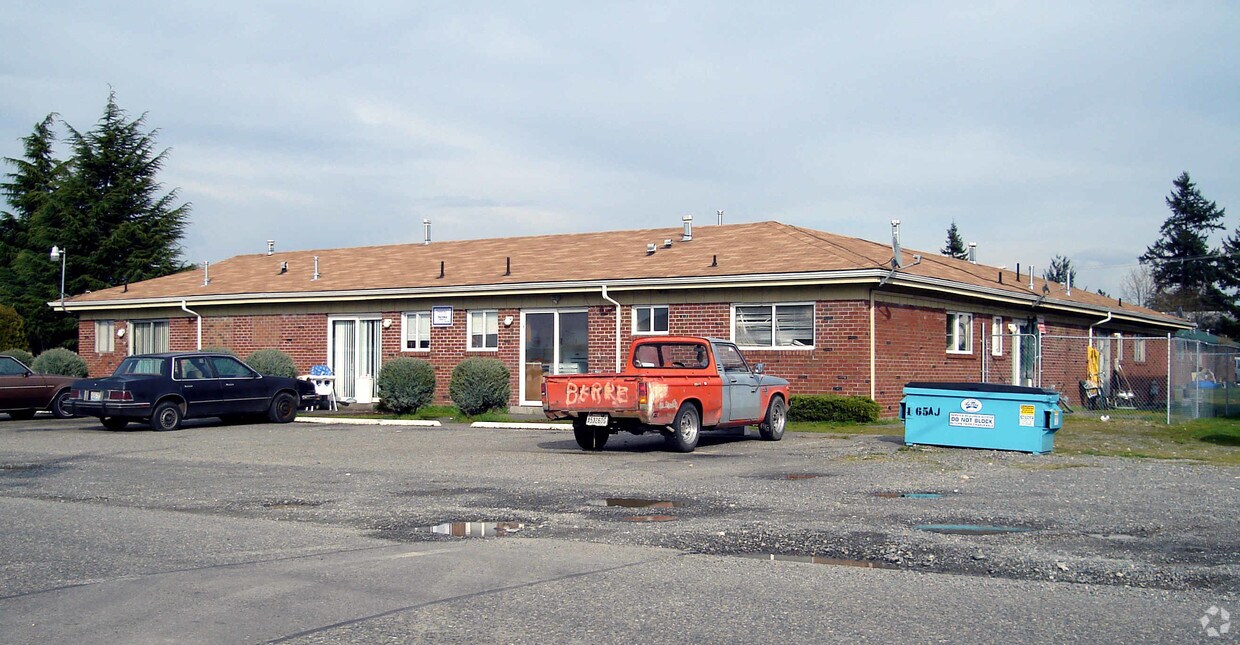 Foto del edificio - Lakewood Gardens II