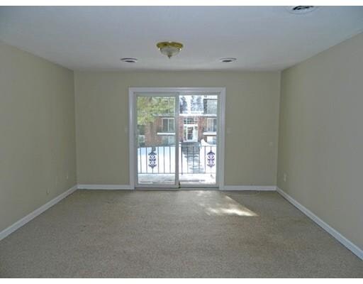 Foto principal - 85 Ford St