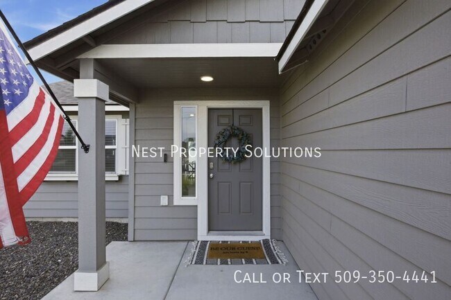 Building Photo - 207 N Paxson Dr
