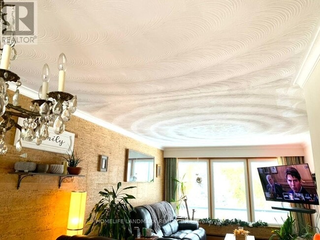 Building Photo - 860 Francis Rd