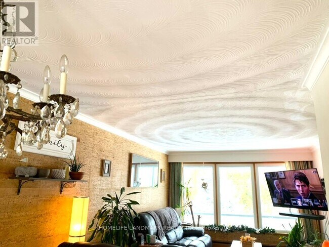 Photo du bâtiment - 860 Francis Rd