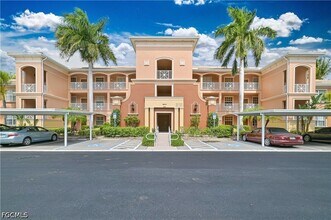 Building Photo - 9601 Spanish Moss Way