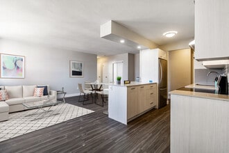 Building Photo - Gowan Court