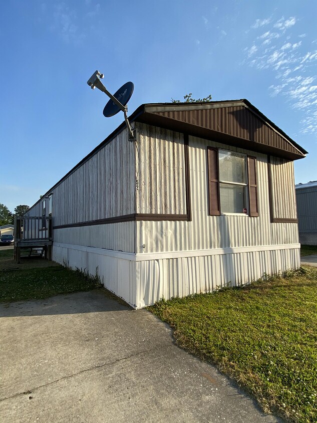 Primary Photo - 8827 Deerwood Dr