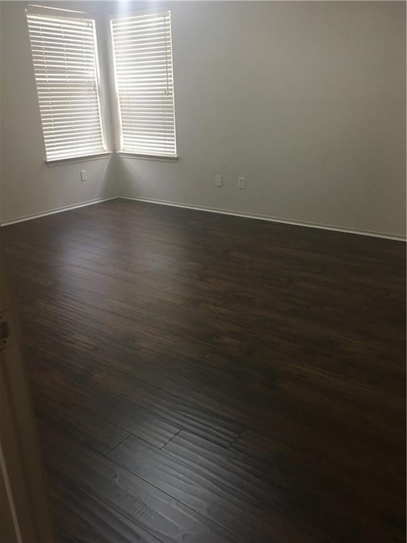 Foto del edificio - 14420 Lilley Brook Cove