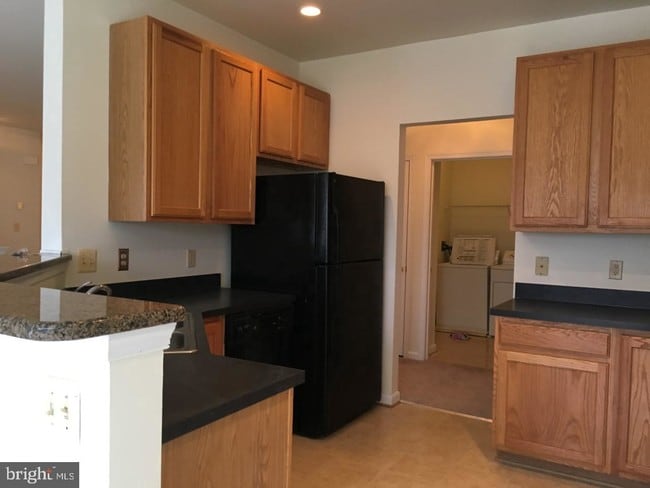 Building Photo - 437 Hopkins Landing Dr