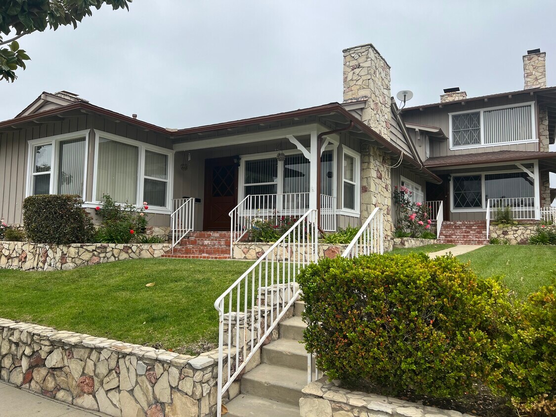 5321 W Slauson Ave Unit 5321, Los Angeles, CA 90056 Apartments in Los