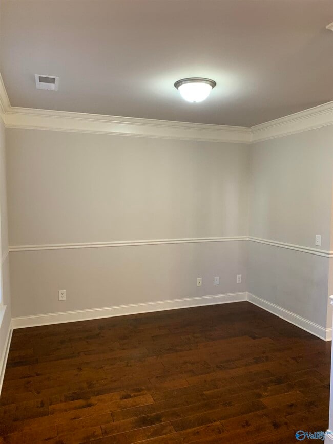 Foto del edificio - 517 Balsam Terrace Way