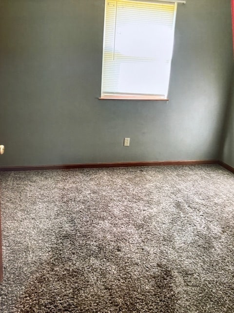 Primary Photo - 1285 Roper Ave