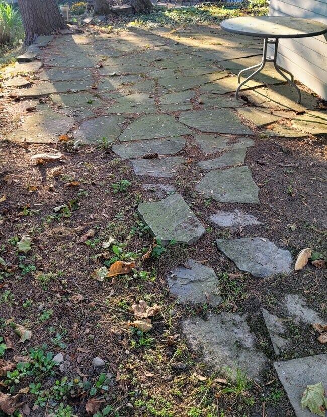 Foto del edificio - 423 Mitchell St