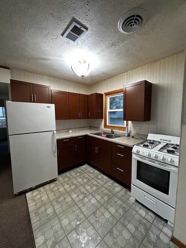 Foto principal - 6913 Queen Ave S